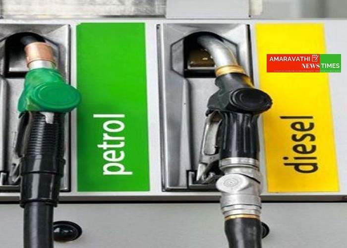 Central Govt. Hikes Excise Duty on Petrol by Rs.10 and on Diesel by Rs.13 Per Litre 